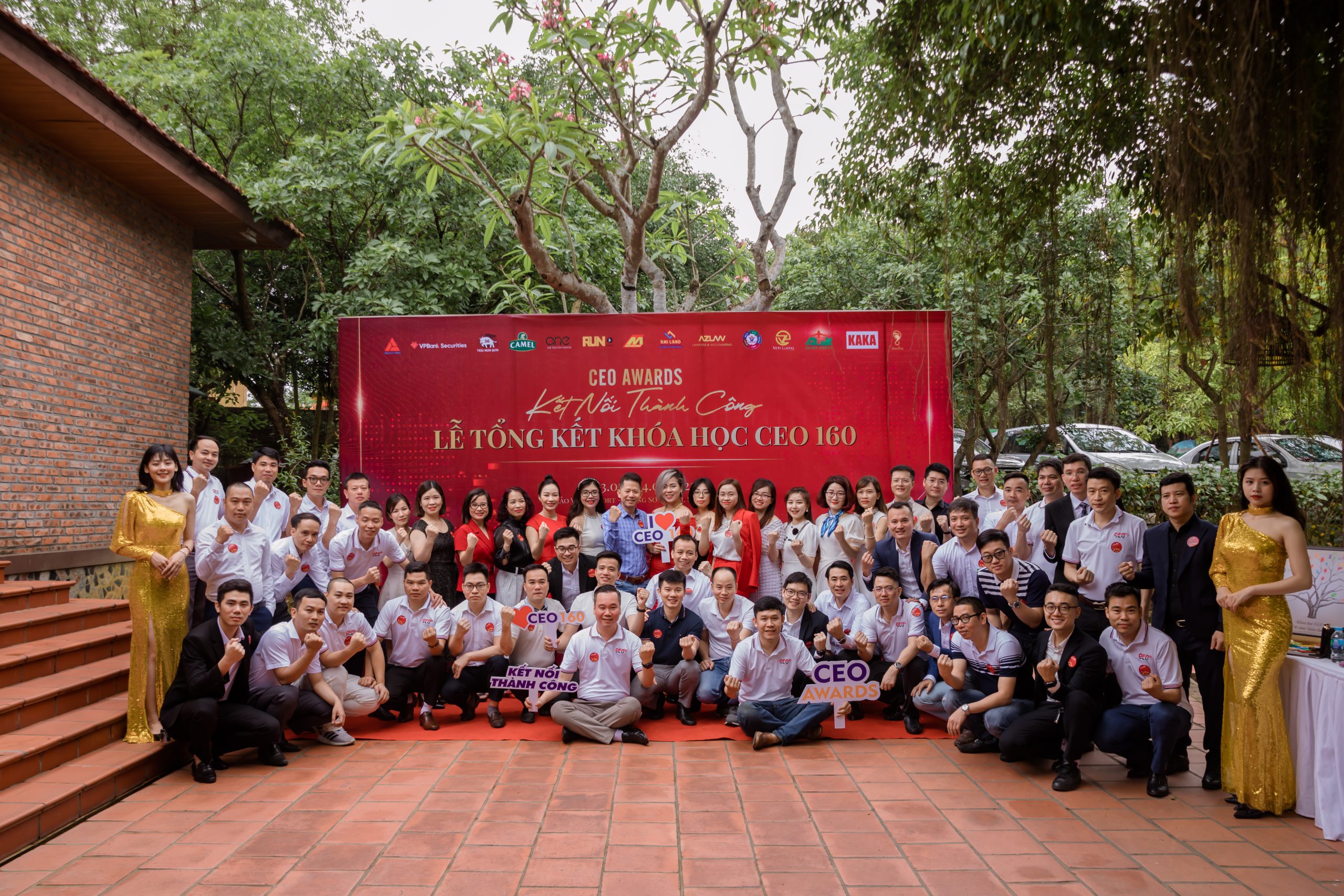 Ấn tượng sự kiện “CEO Awards – Kết nối thành công” Do Runmedia Tổ Chức